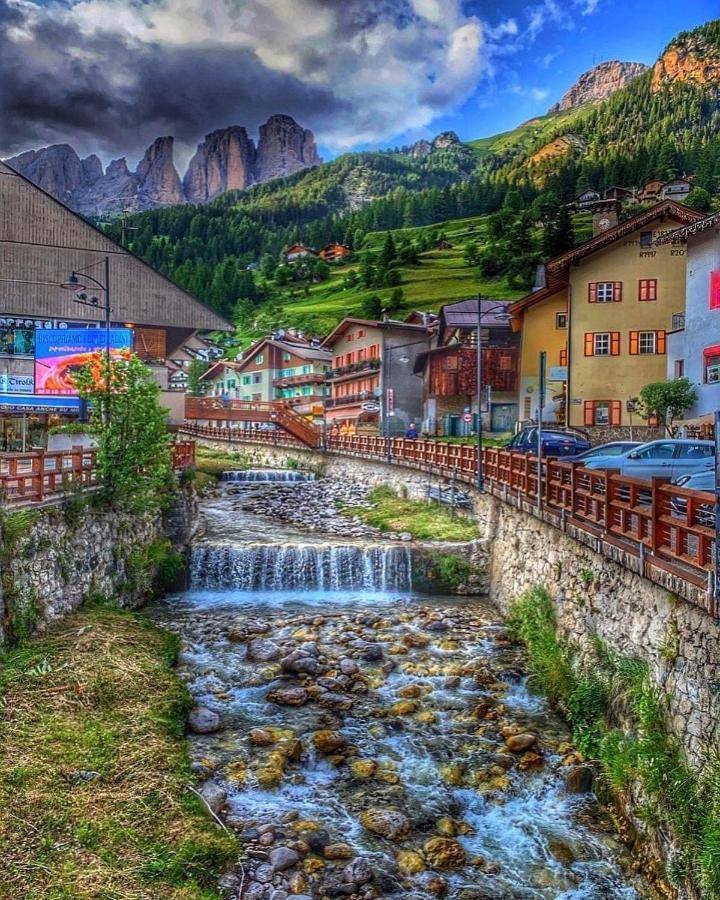 Cesa Mia Apartment Campitello di Fassa Luaran gambar