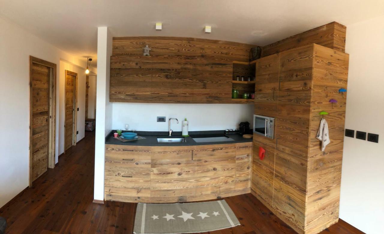 Cesa Mia Apartment Campitello di Fassa Luaran gambar