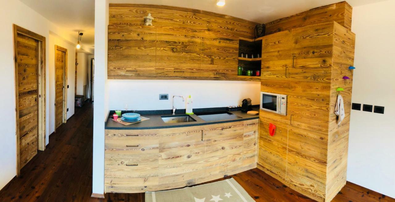 Cesa Mia Apartment Campitello di Fassa Luaran gambar