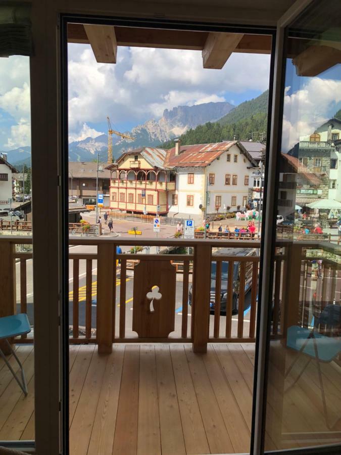 Cesa Mia Apartment Campitello di Fassa Luaran gambar