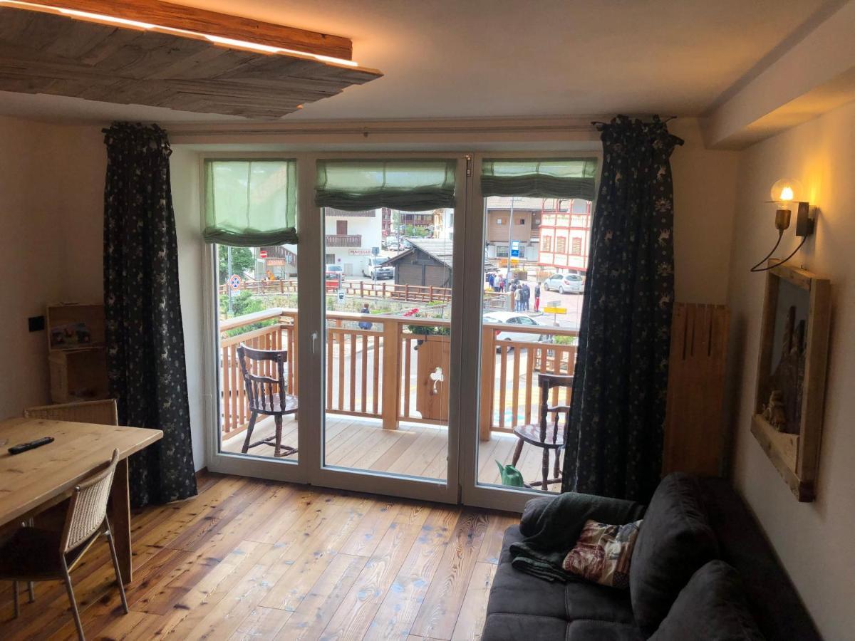 Cesa Mia Apartment Campitello di Fassa Luaran gambar